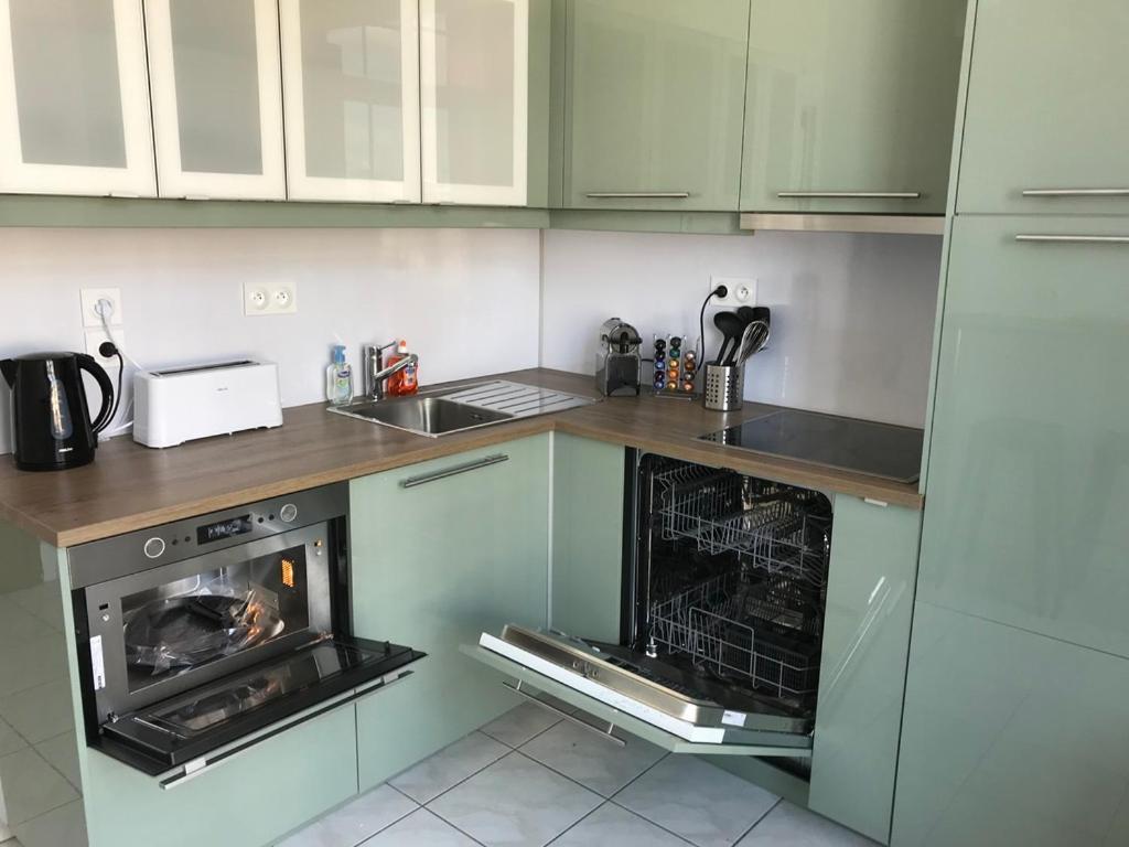 Appartement Centre Ville - Vue Cathedrale - 33 แร็งส์ ภายนอก รูปภาพ